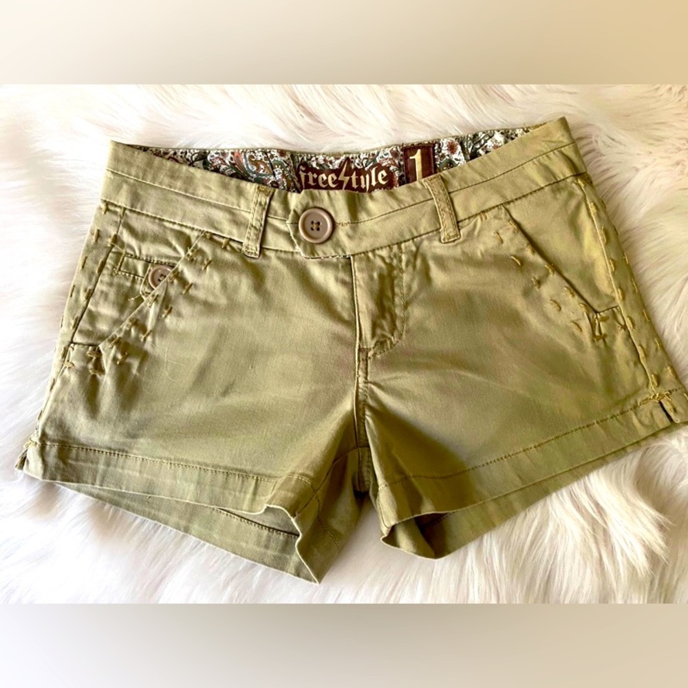 Womens Clothes